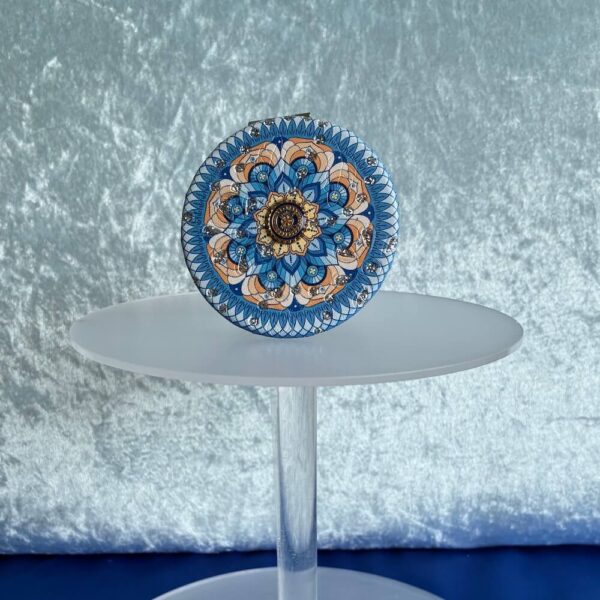 Mirror Round Blue Inner Wheel Logo
